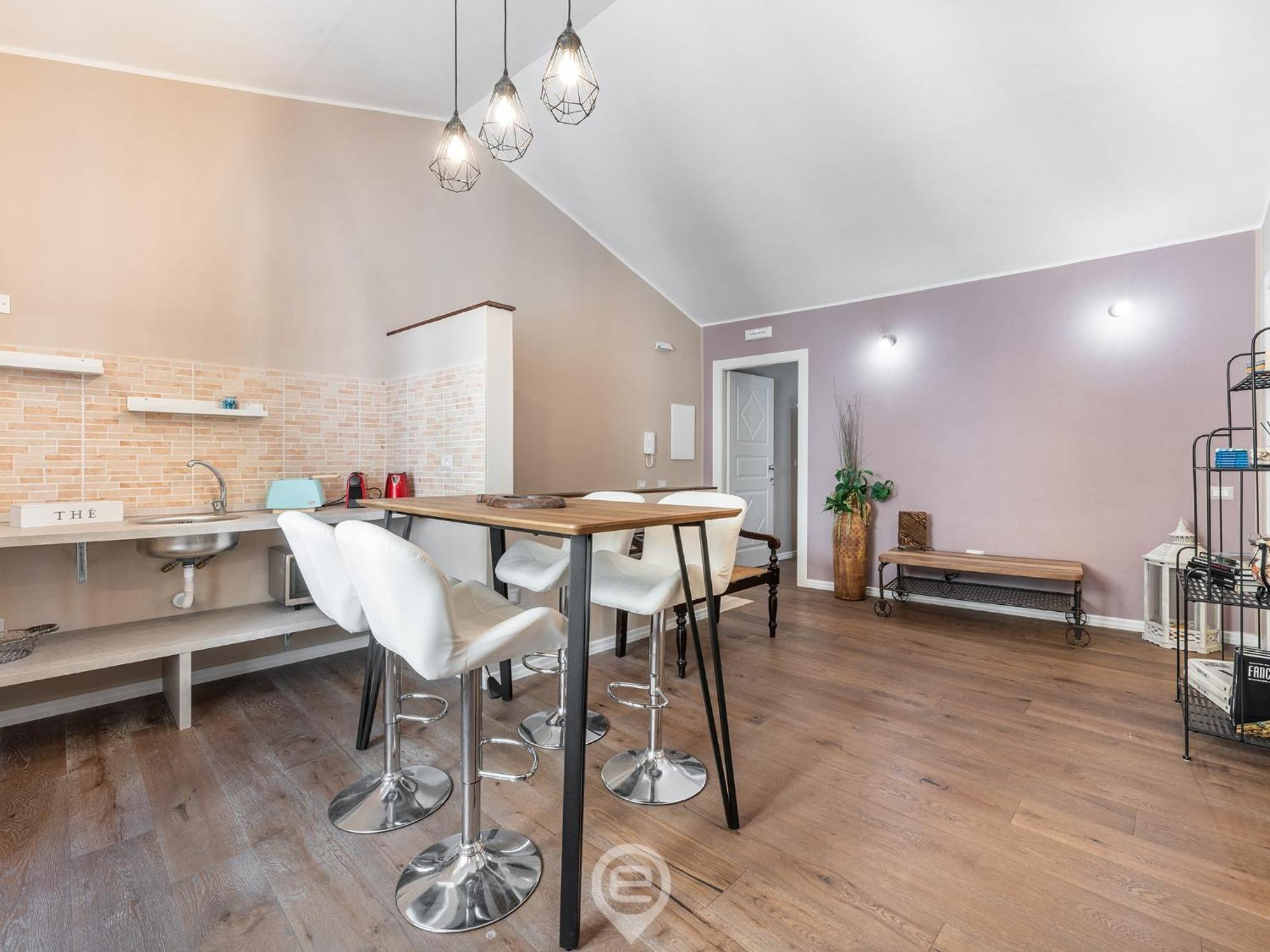 Promenade Boutique Rooms - City Centre カリアリ エクステリア 写真