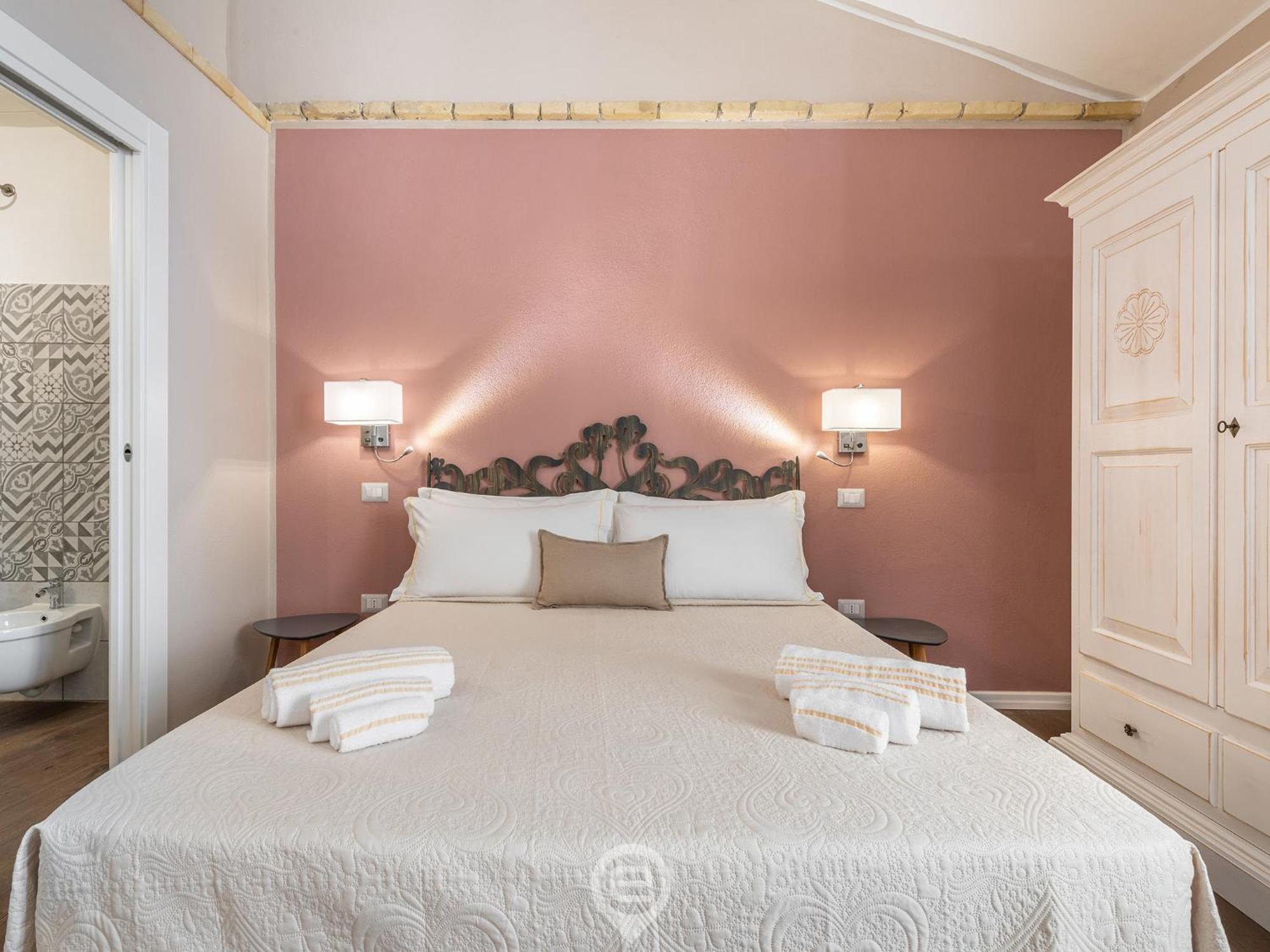 Promenade Boutique Rooms - City Centre カリアリ エクステリア 写真