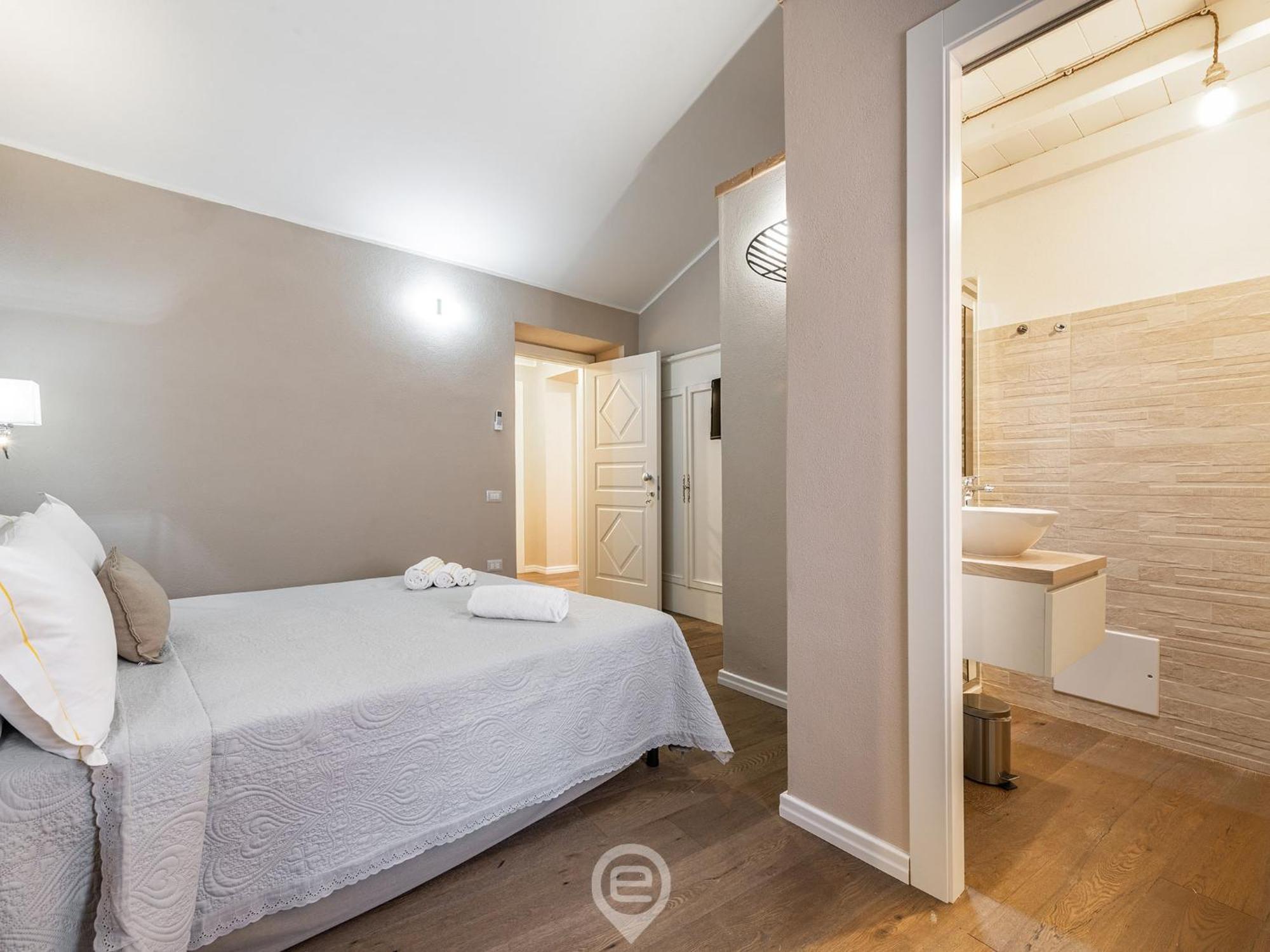 Promenade Boutique Rooms - City Centre カリアリ エクステリア 写真